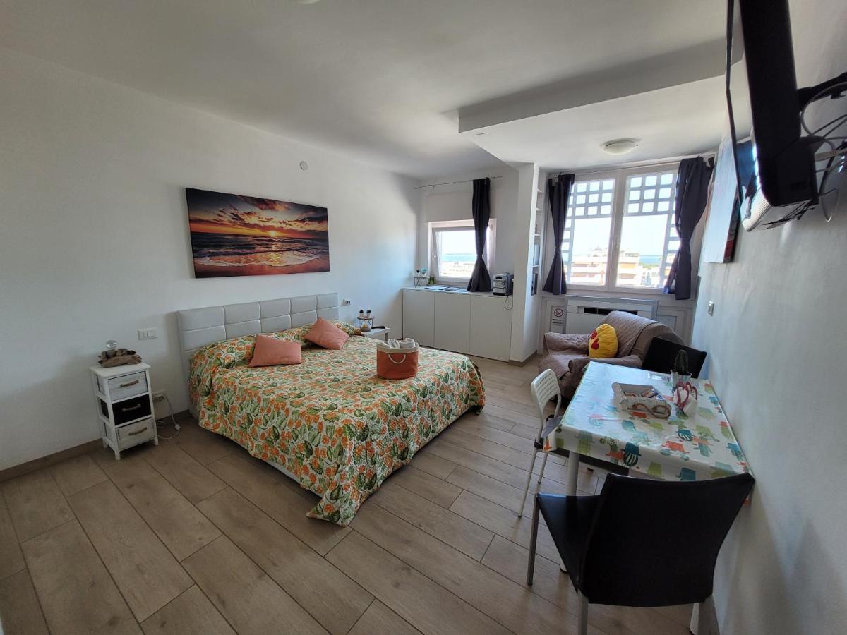 Rosato 3 Sea View Apartment Lignano Sabbiadoro Exterior foto